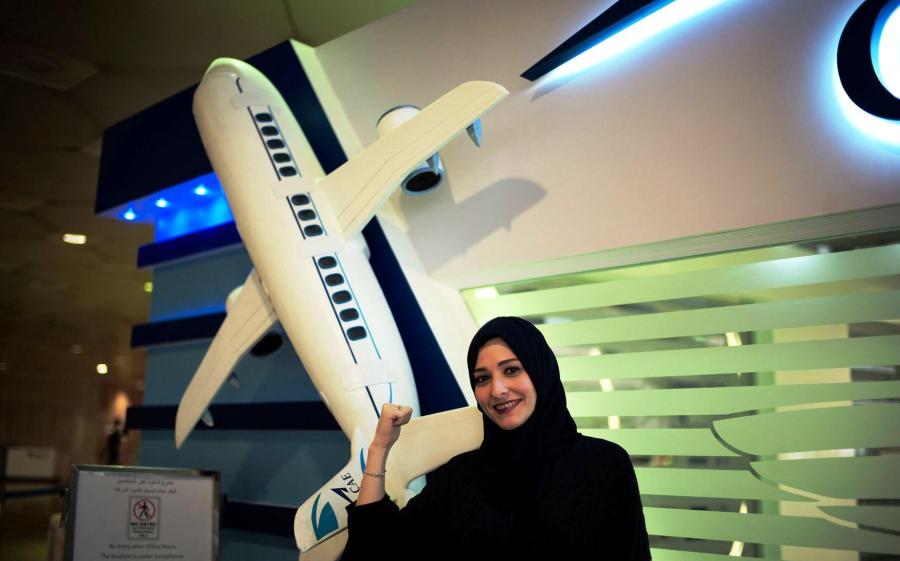 Saudi Arabia extends suspension of international flights by another week